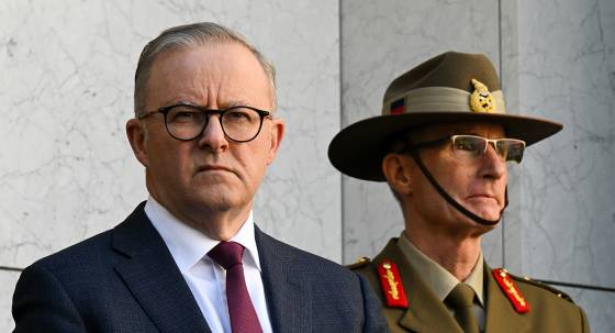 Anthony Albanese and ADF chief Angus Campbell (Image: AAP/Lukas Coch)