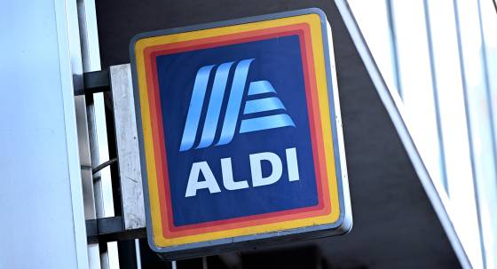 An Aldi supermarket in Melbourne (Image: AAP/Joel Carrett)