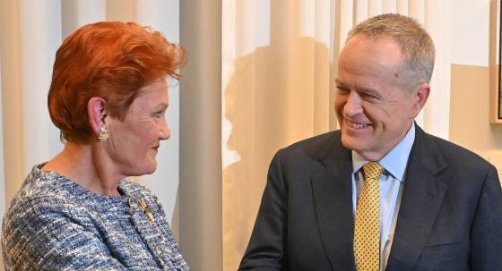 Pauline Hanson and Bill Shorten (Image: AAP/Mick Tsikas)