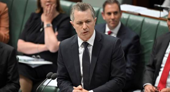 Education Minister Jason Clare (Image: AAP/Mick Tsikas)
