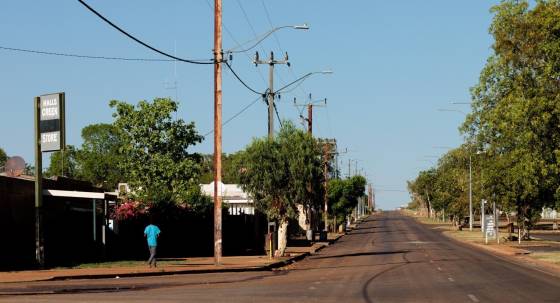 A remote community in rural Western Australia (Image: AAP/Richard Wainwright)