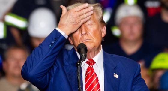 Donald Trump (Image: EPA/Jim Lo Scalzo)